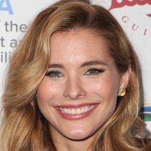 Age Of Susie Abromeit biography
