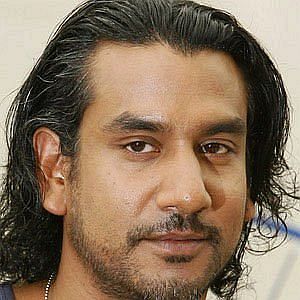 Age Of Naveen Andrews biography