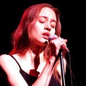 Age Of Fiona Apple biography