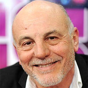 Age Of Carmen Argenziano biography
