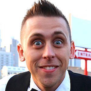 Age Of Roman Atwood biography