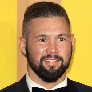 Age Of Tony Bellew biography