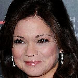 Age Of Valerie Bertinelli biography