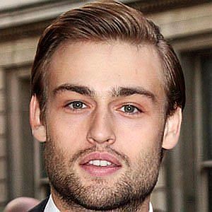 Age Of Douglas Booth biography