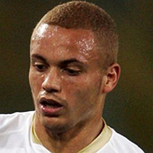 Age Of Wes Brown biography