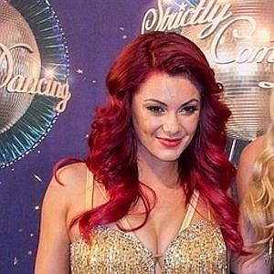 Age Of Dianne Buswell biography