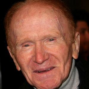 Red Buttons bio