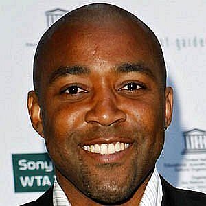 Age Of Darren Campbell biography