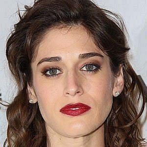 Age Of Lizzy Caplan biography