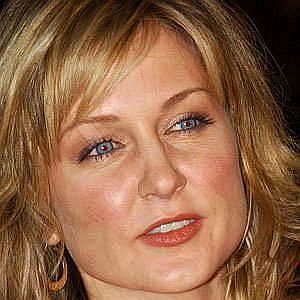 Age Of Amy Carlson biography