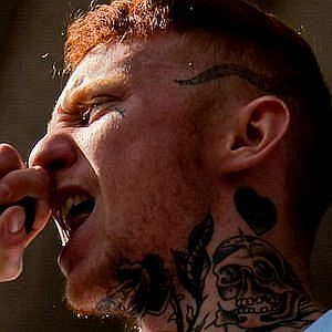Age Of Frank Carter biography