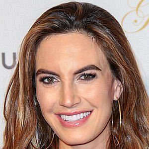 Age Of Elizabeth Chambers biography