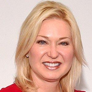 Age Of Bonnie Crombie biography