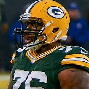 Age Of Mike Daniels biography