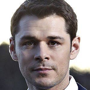 Age Of Kenny Doughty biography