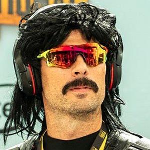 Dr. Disrespect - Age, Bio, Personal Life, Family & Stats ...