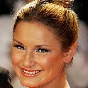 Age Of Sam Faiers biography