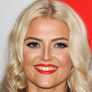 Age Of Lucy Fallon biography