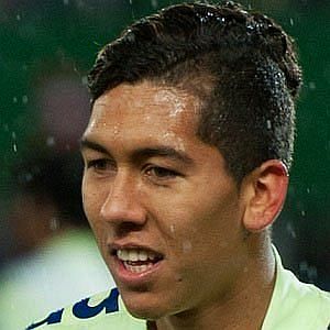 Age Of Roberto Firmino biography