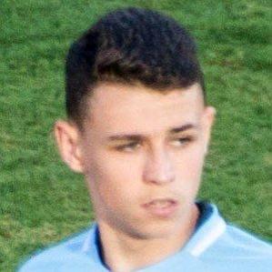 Age Of Phil Foden biography