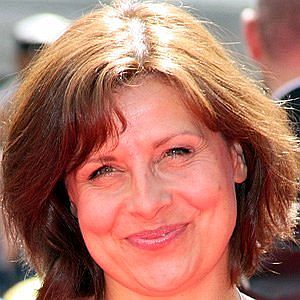 Age Of Rebecca Front biography