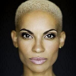 Age Of Goapele biography
