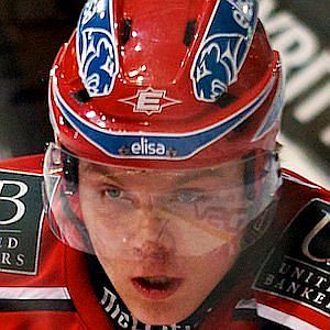 Age Of Mikael Granlund biography