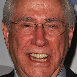 Age Of Mike Gravel biography