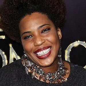 Age Of Macy Gray biography