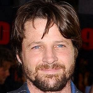 Age Of Tim Guinee biography