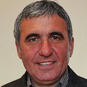 Age Of Gheorghe Hagi biography