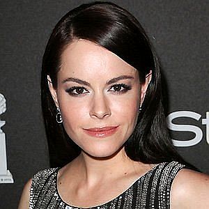 Age Of Emily Hampshire biography