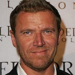 Age Of Renny Harlin biography