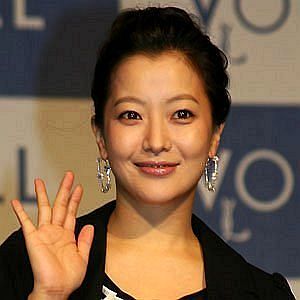 Age Of Kim Hee-Sun biography