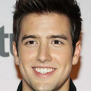 Logan Henderson – Age, Bio, Personal Life, Family & Stats - CelebsAges