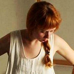 Age Of Holly Herndon biography