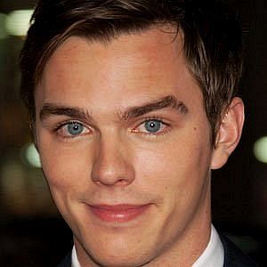 Age Of Nicholas Hoult biography