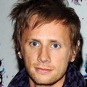 Age Of Dominic Howard biography