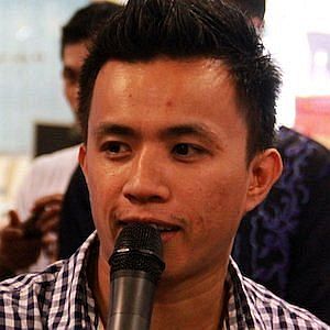 Age Of Remy Ishak biography