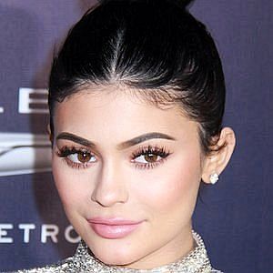 Age Of Kylie Jenner biography