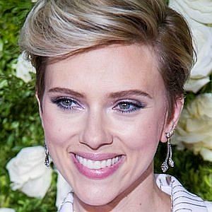 Age Of Scarlett Johansson biography