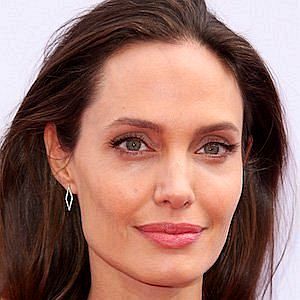 Age Of Angelina Jolie biography