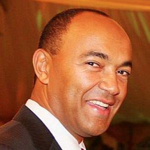 Age Of Peter Kenneth biography