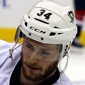 Age Of Tom Kuhnhackl biography