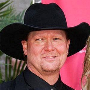 Age Of Tracy Lawrence biography