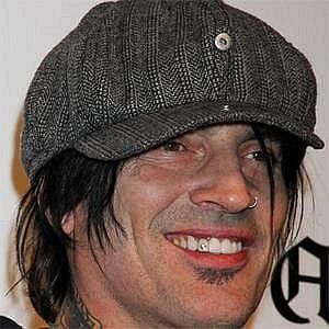 Age Of Tommy Lee biography
