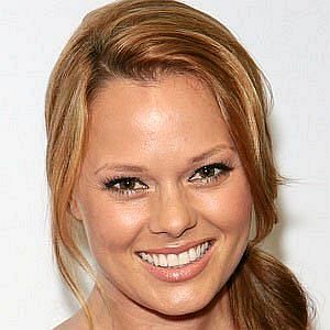 Age Of Kate Levering biography
