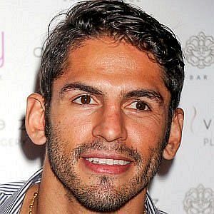 Age Of Jorge Linares biography