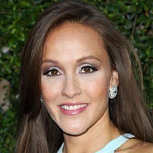 Age Of Crystal Lowe biography
