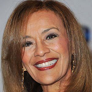 Age Of Marilyn McCoo biography